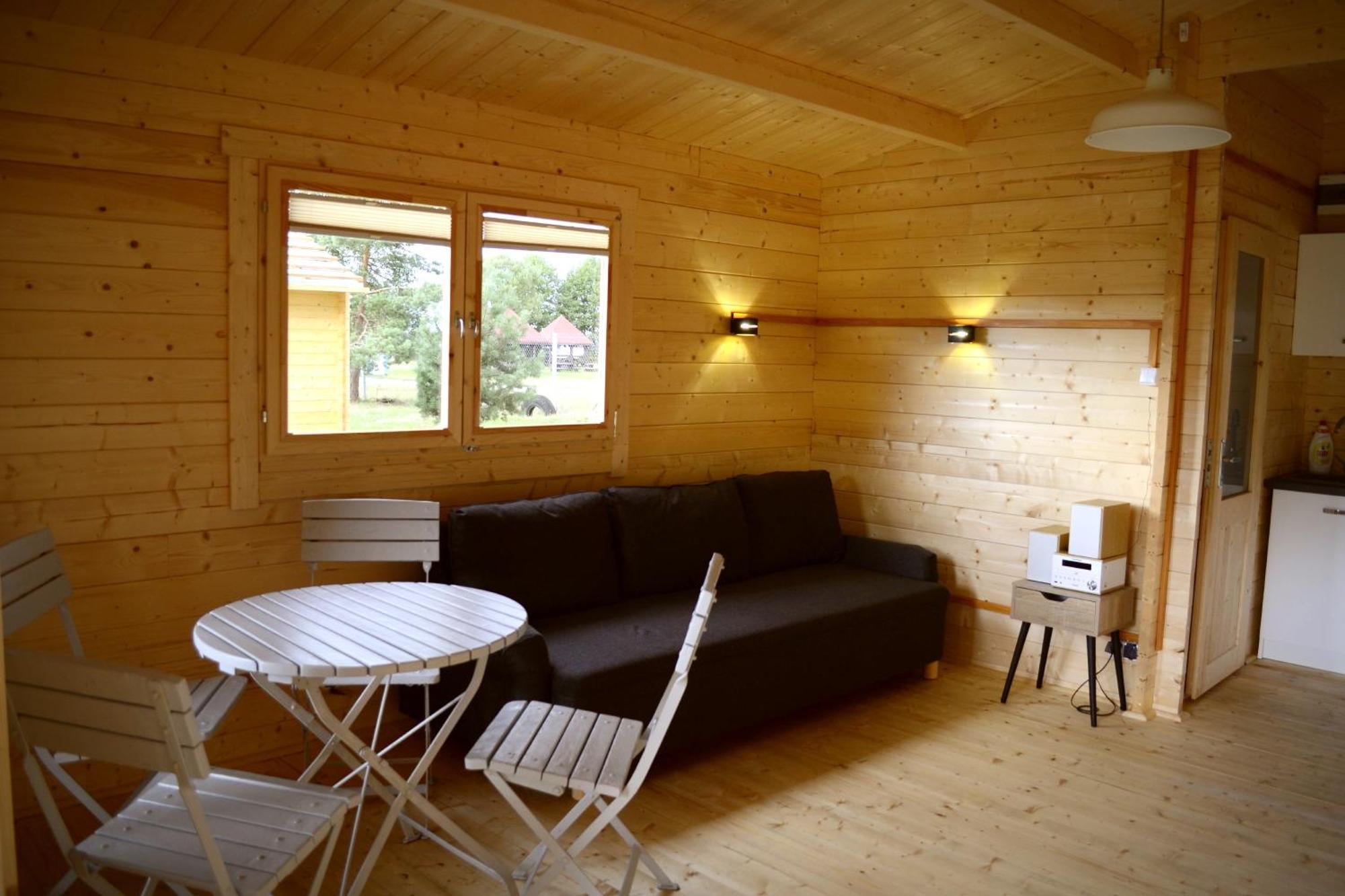 Camping Szczecinek Domy Wypoczynkowe Bagian luar foto
