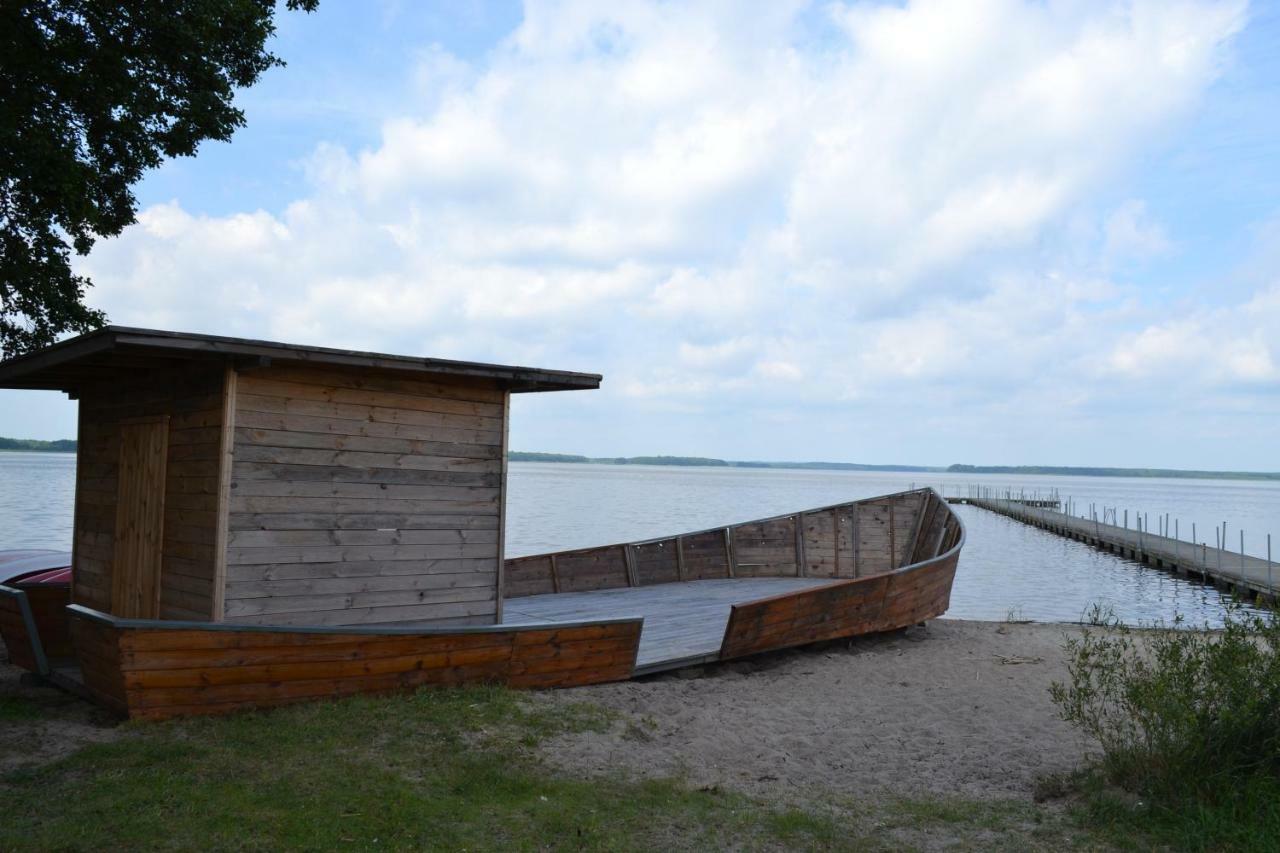Camping Szczecinek Domy Wypoczynkowe Bagian luar foto