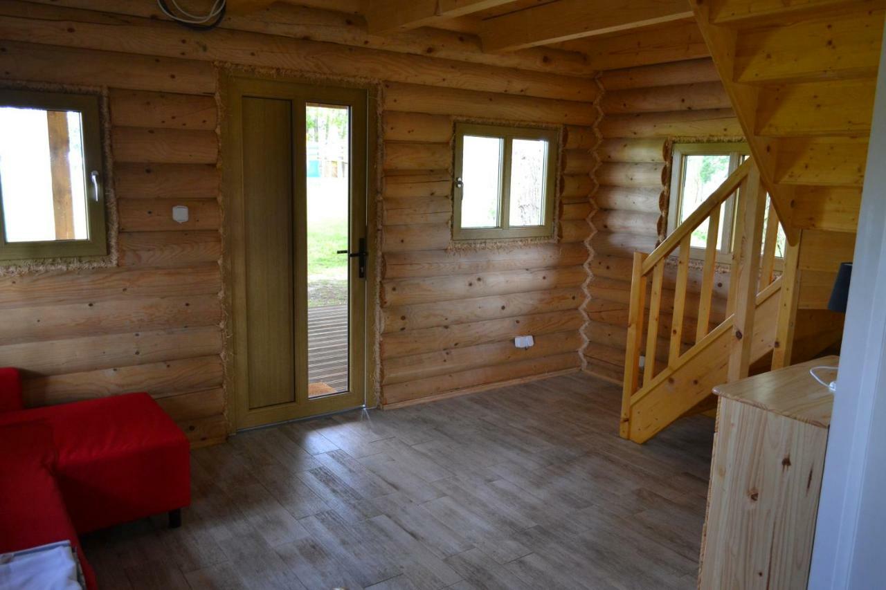 Camping Szczecinek Domy Wypoczynkowe Bagian luar foto