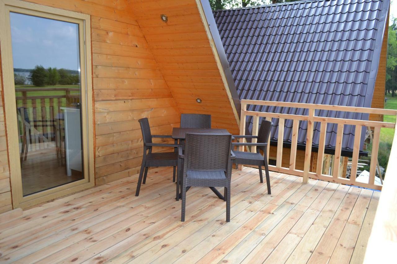 Camping Szczecinek Domy Wypoczynkowe Bagian luar foto