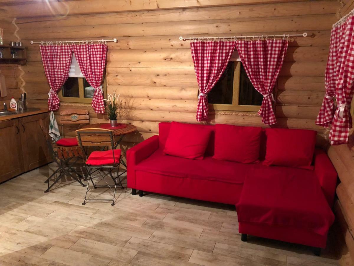 Camping Szczecinek Domy Wypoczynkowe Bagian luar foto